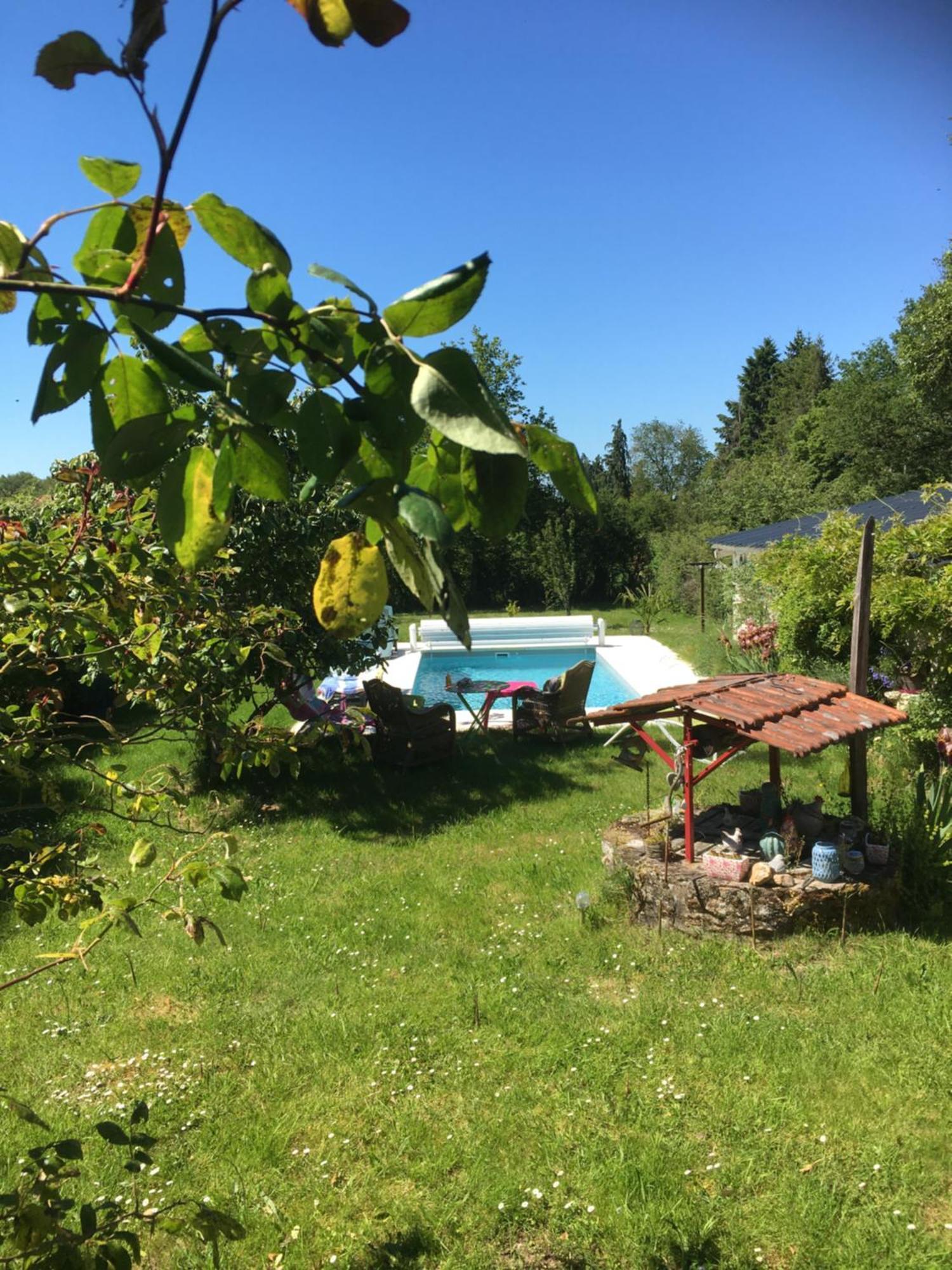 Chambre Au Jardin Tente De Charme Eguzon-Chantome Exterior photo
